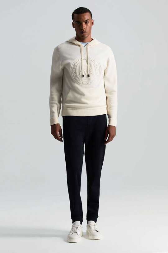 M Logolu Kapüşonlu Kırık Beyaz Hoody