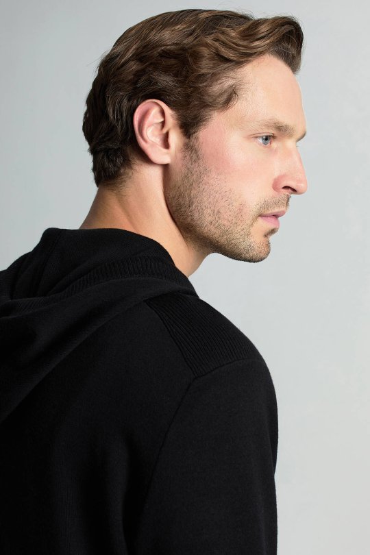 M Logolu Kapüşonlu Siyah Hoody