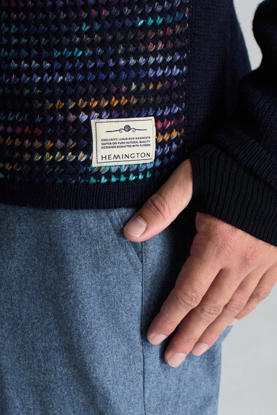 Merino Yün Etnik Desen Düğmeli Lacivert Hırka