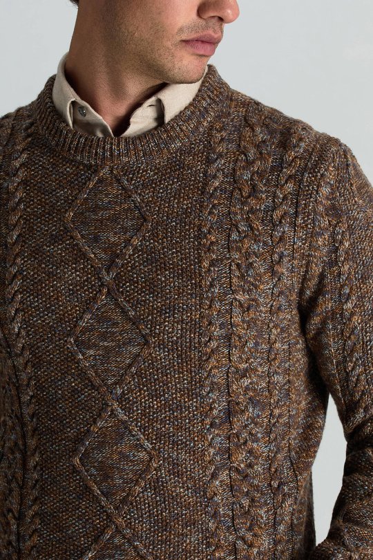 Merino Yün-İpek Karışım Aran Örgü Desen Bisiklet Yaka Tütün Rengi Kazak