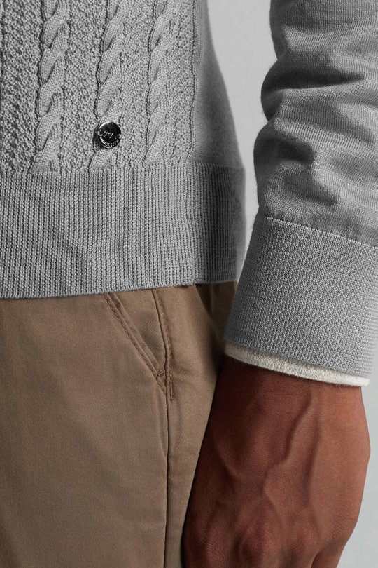 Merino Yün İpek Karışım Örgü Desenli Açık Gri Düğmeli Hırka