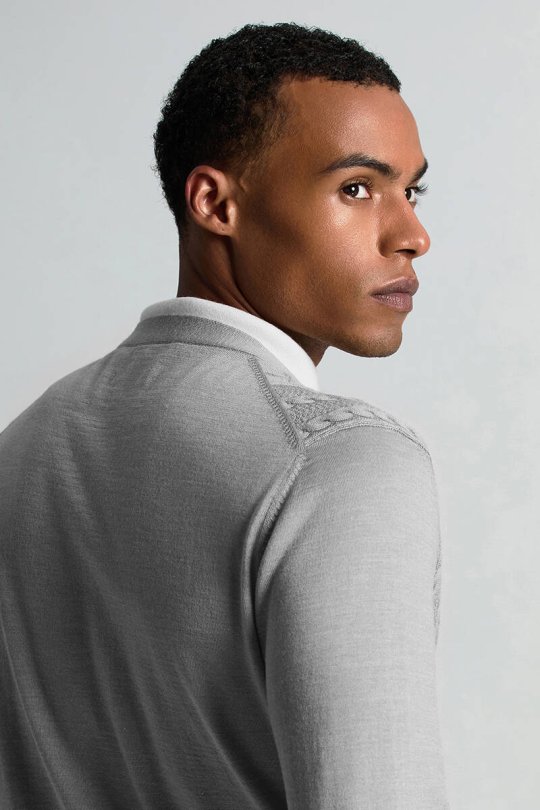 Merino Yün İpek Karışım Örgü Desenli Açık Gri Düğmeli Hırka