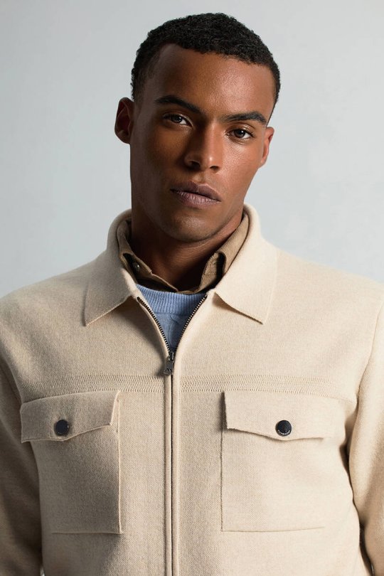 Merino Yün Metal Düğme Cepli Açık Bej Triko Ceket