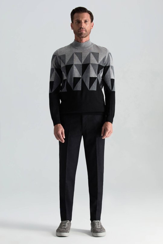 Merino Yün Yarım Balıkçı Yaka Desenli Siyah Triko