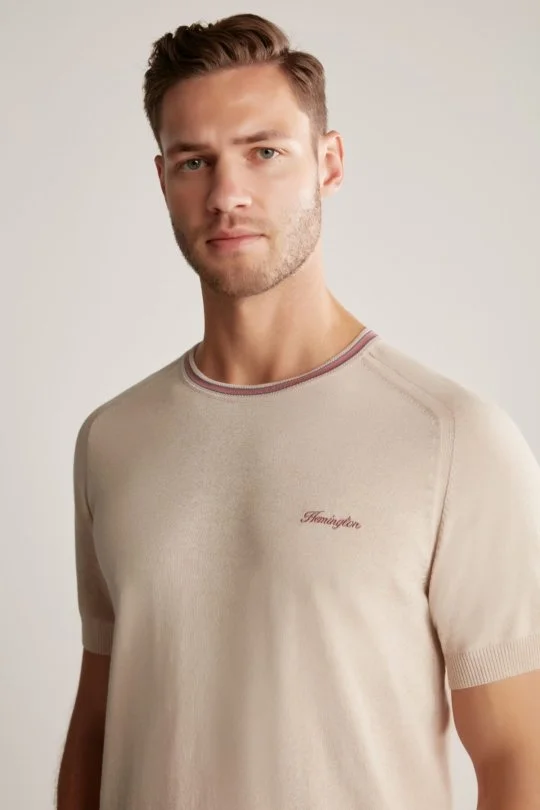 Hemington - Nakış Logolu Yaka Detaylı Krem Rengi Triko T-Shirt