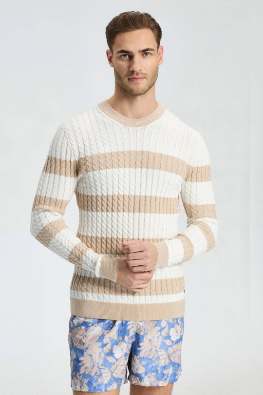 Saç Örgü Desen Krem Rengi Beyaz İnce Yazlık Triko