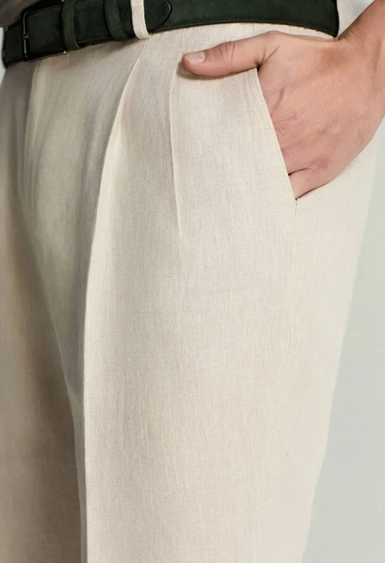 Saf Keten Krem Pileli Şort