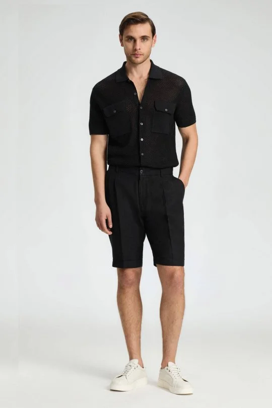 Saf Keten Siyah Pileli Şort