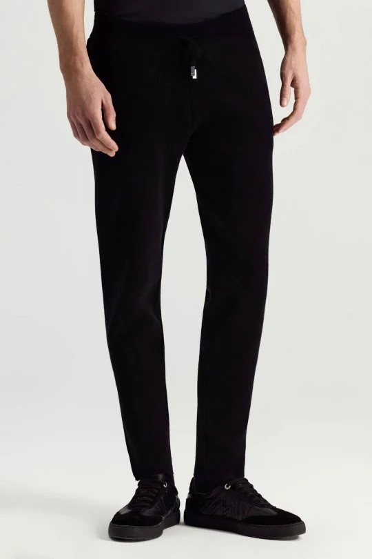 Saf Pamuk Bağcık Detaylı Siyah Slim Fit Triko Pantolon