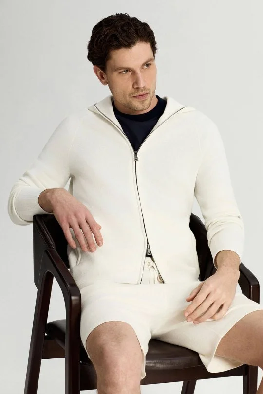 Saf Pamuk Cepleri Fermuarlı Beyaz Triko Şort