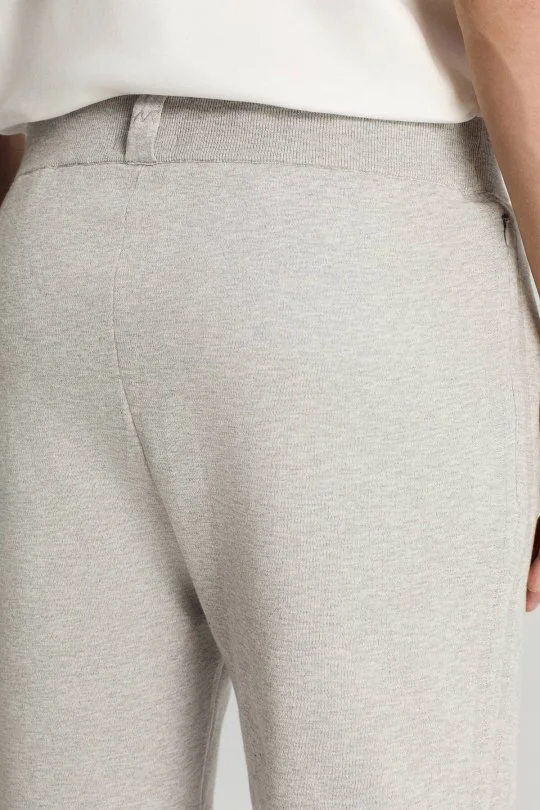 Saf Pamuk Şerit Detaylı Cepleri Fermuarlı Açık Gri Triko Şort