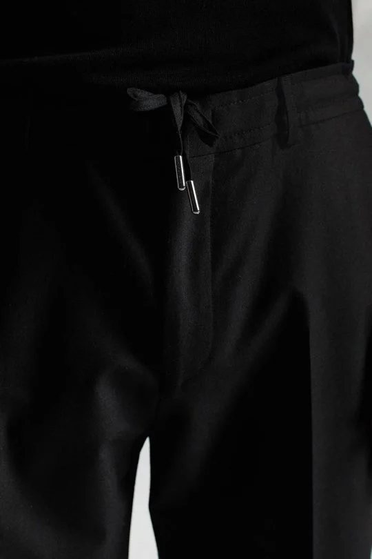 Hemington - Saf Yün Bağcık Detaylı Siyah Chino Jogger Pantolon (3)