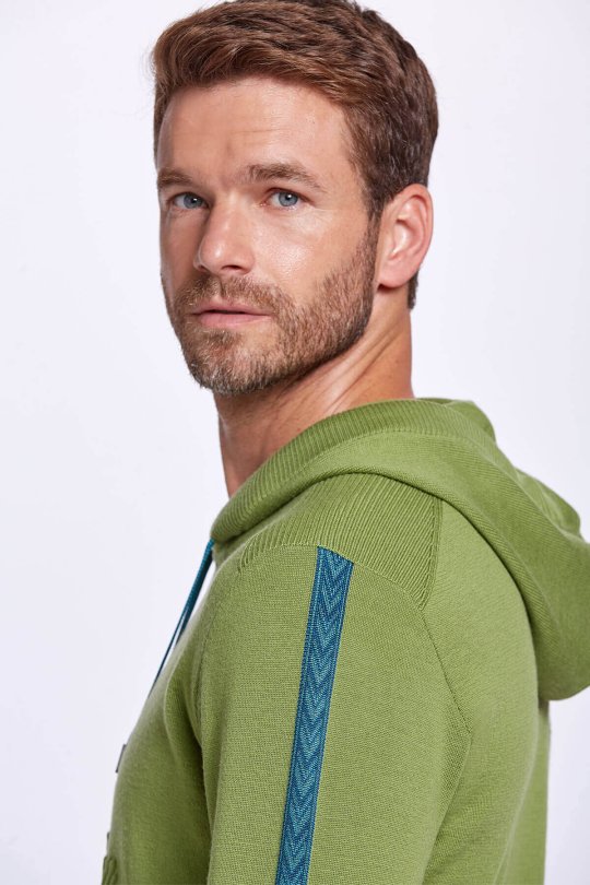 Şerit Detaylı Logolu Kapüşonlu Yeşil Triko Hoody