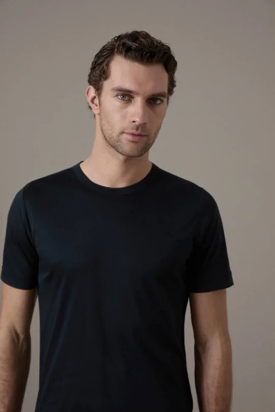 Supima Pamuk Bisiklet Yaka Tencel Siyah T-Shirt