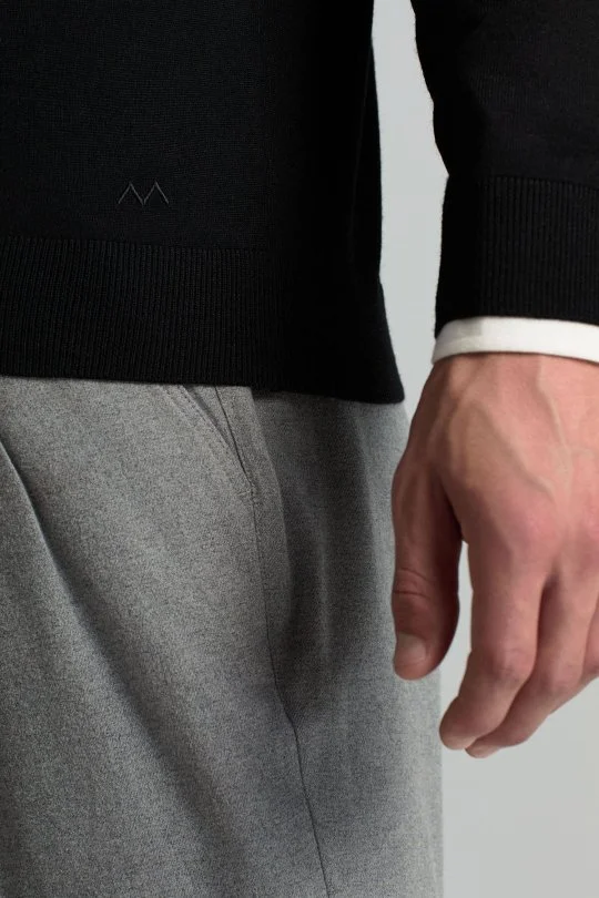 Hemington - V Yaka Merino Yün Siyah Triko (5)