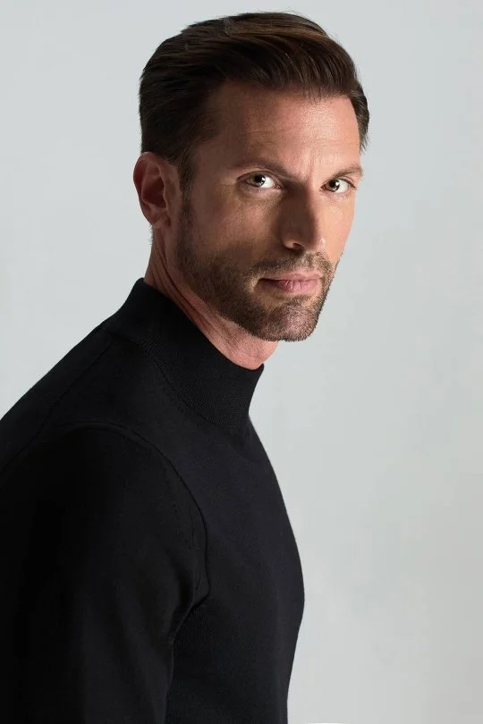 Hemington - Yarım Balıkçı Yaka Merino Yün Siyah Triko (4)