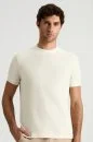 Jakar Desen Saf Pamuk Bisiklet Yaka Beyaz T-Shirt