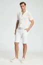 Pamuk Karışım Beyaz Chino Şort