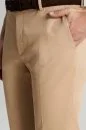Saf Pamuk Mikro Desenli Bej Relax Chino Pantolon