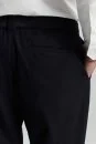 Saf Yün Bağcık Detaylı Lacivert Chino Jogger Pantolon - Thumbnail